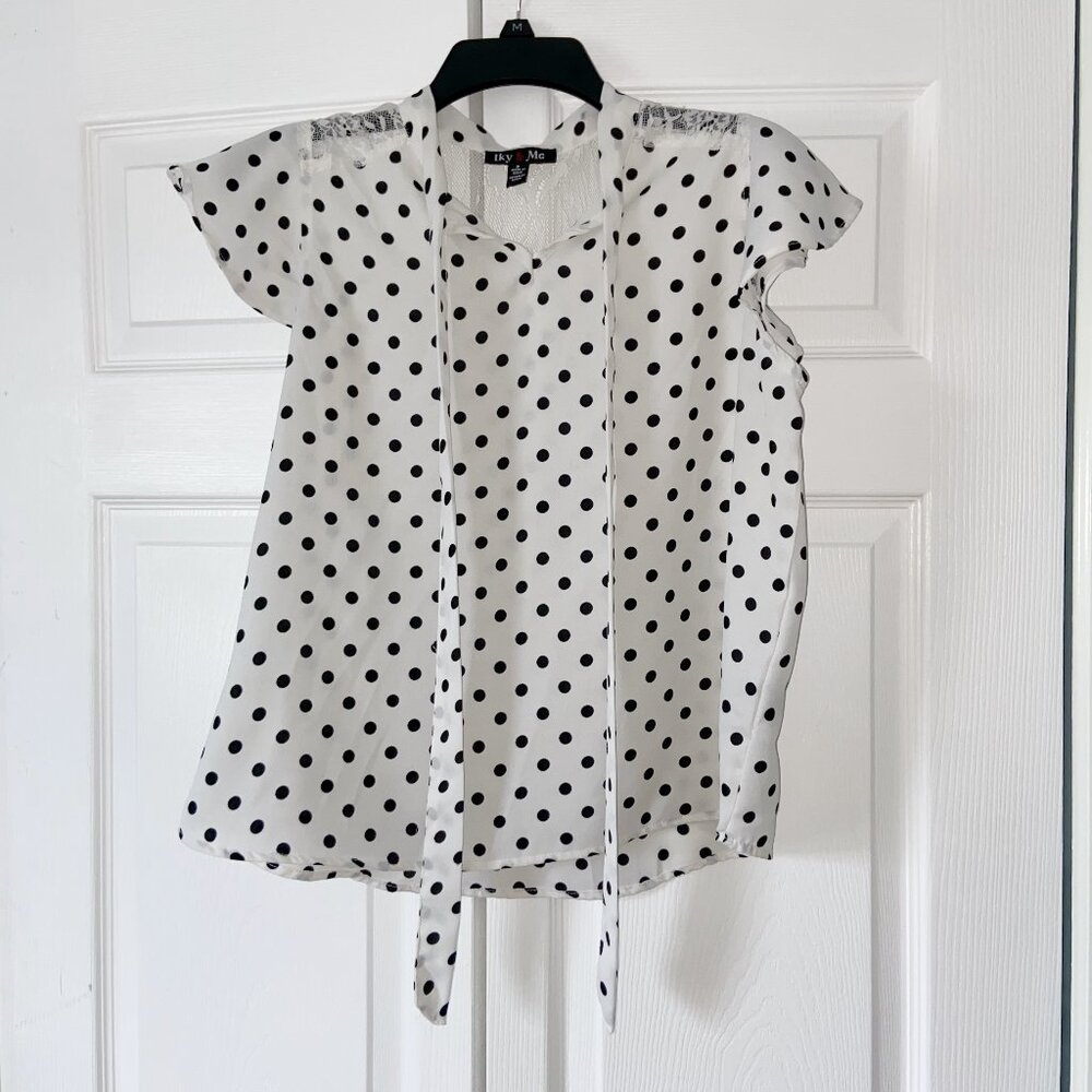 Iky and Me Small White Black Polka Dot Flutter Sleeve Front Tie Blouse